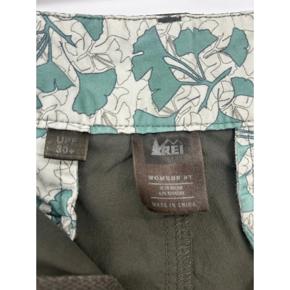 REI Women's Lightweight Cargo Hiking Straight Pants In Olive Green- Sz. 8 Tall